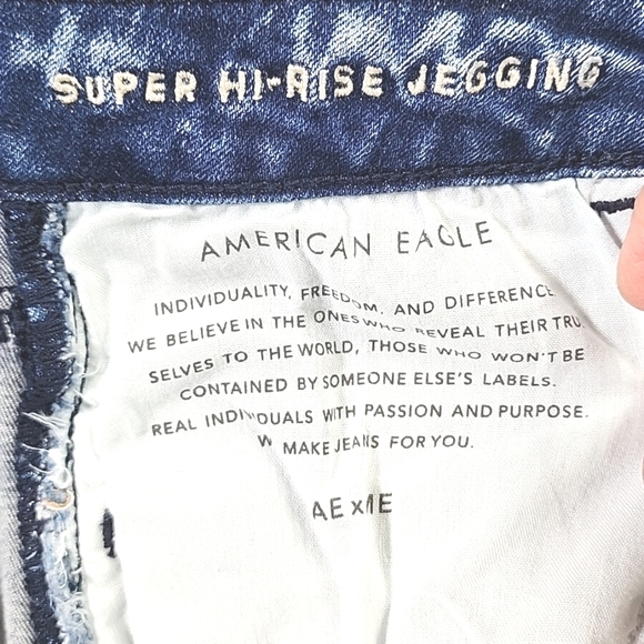 AMERICAN EAGLE jeans - Picture 4 of 5